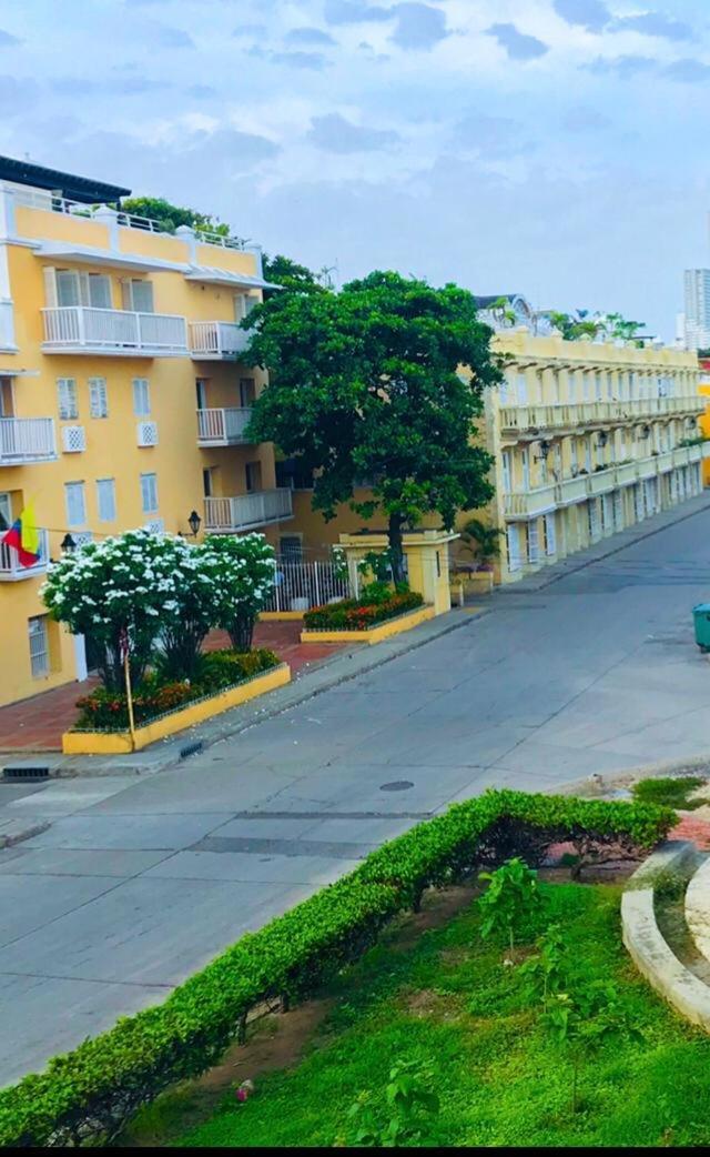 Alvarez Appartement *